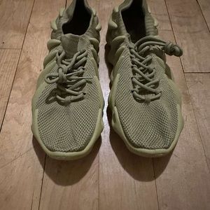 Yeezy 450 Resin